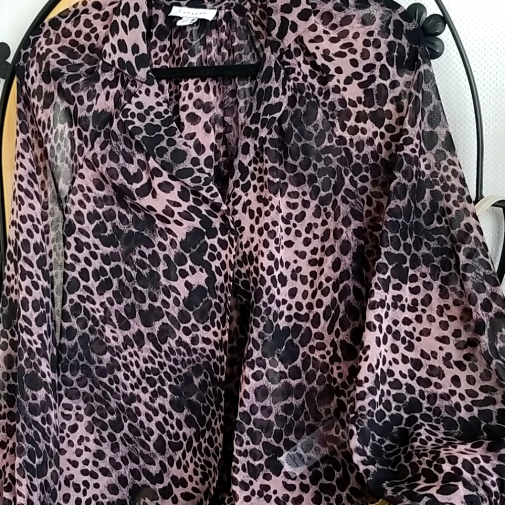 Gorgeous leopard print purple blouse
